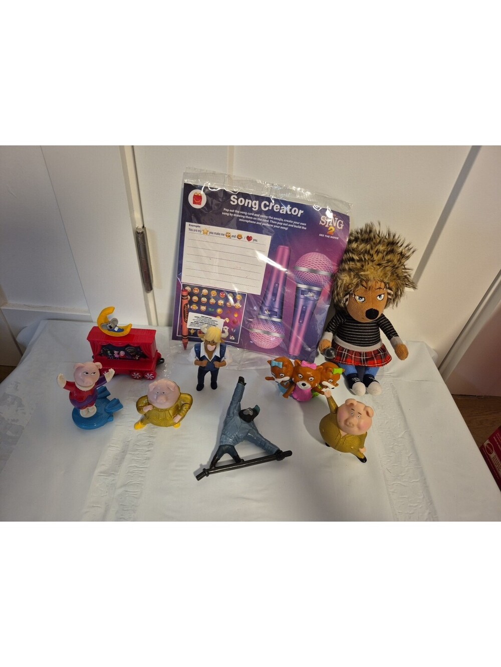 (X8) Sing McDonald's Toys Figure Plush Ash Gunter Johnny Q Teez Darius Rosa
